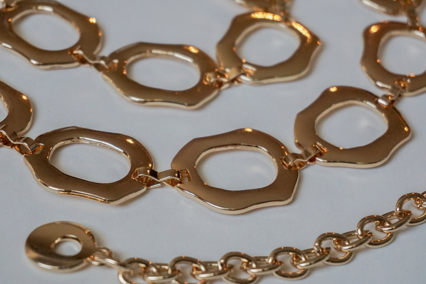 Hammered Curve Chain Belt