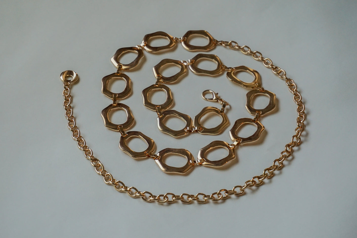 Hammered Curve Chain Belt